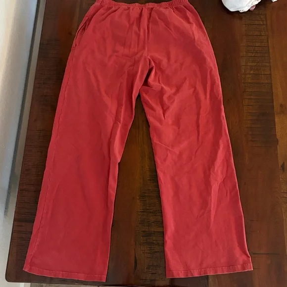 Brandy Melville Sweats - Picture 2 of 2